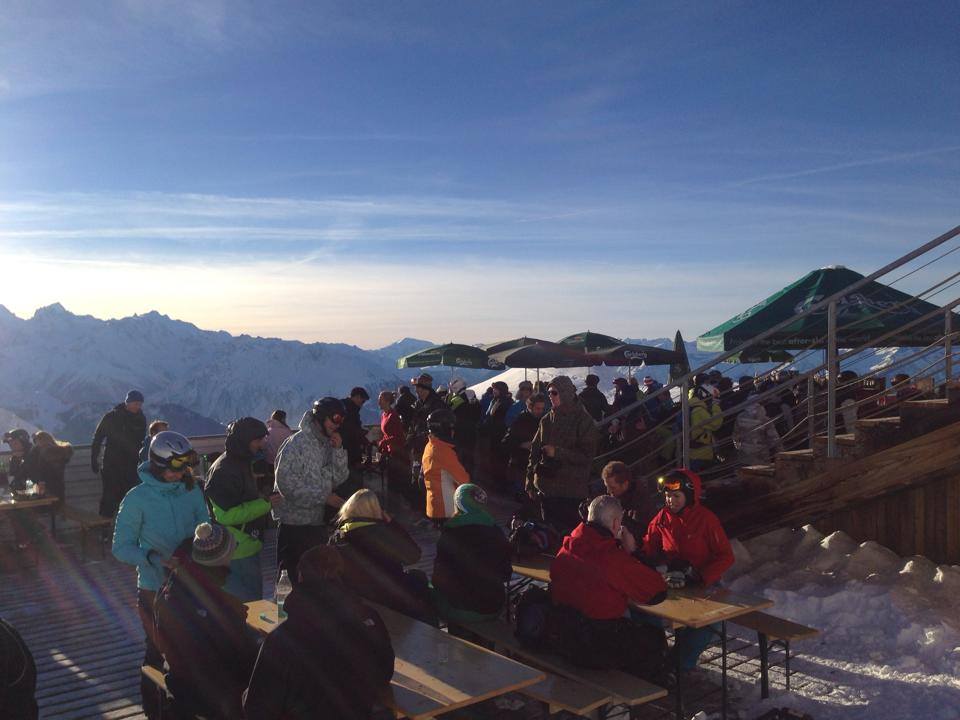 Partying on an Alp in Verbier late this afternoon (image: Verbier Sport Plus) 