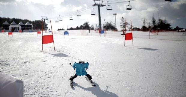 Robot ski racing in South Korea